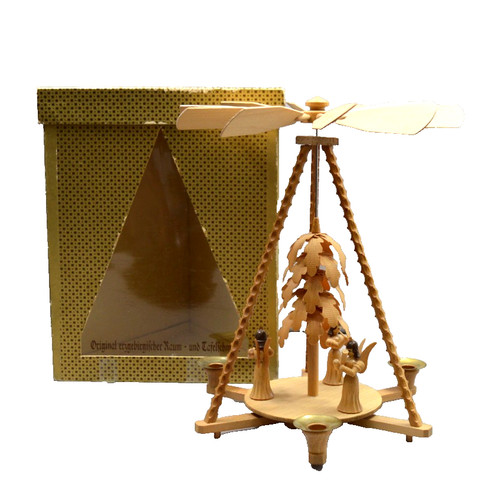 Ddr pyramide engel - pyramide,