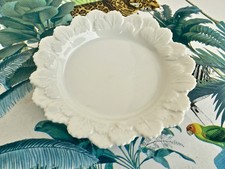 Kleiner Gebäckteller mit Blattmotiv, Porzellanmanufaktur Fürstenberg, ø 19 cm