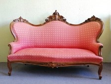 Louis Philippe Sofa in Nussbaum Dreisitzer Biedermeier antik rosa