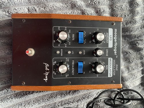 Moog moogerfooger 102 - moogerfooger, mf-102
