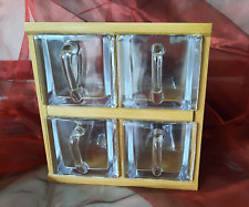 Schüttenregal aus Buchenholz