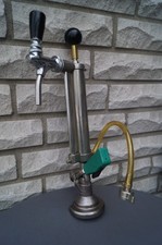 Sehr gepflegte Picknick Pumpe