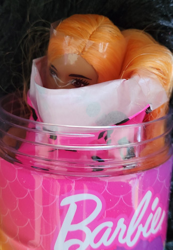 Barbie color reveal hcc46 - color,