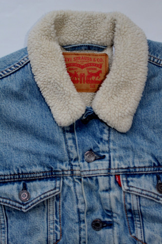Levi sherpa denim trucker - levi's,