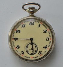 Sowjetische Taschenuhr Molnija 3602 SU Jagdmotiv Wölfe – Handaufzug Funktioniert