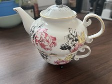 Teeset In One Kanne Inkl. Tasse Sehr Guter Zustand