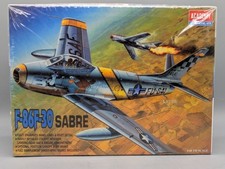 Flugzeug Bausatz 1:48 Academy F-86F-30 Sabre in OVP