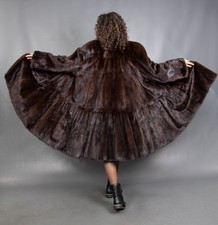 16412 WUNDERSCHÖNER ECHTER NERZ MANTEL PELZ JACKE SWINGER PELZ SCHÖNE OPTIK GR 2XL