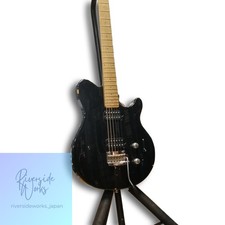 MUSICMAN E-Gitarre AXIS SPORT