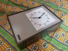 Jundes SHU75 Hauptuhr