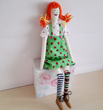 Puppe Langstrumpf, mit rote