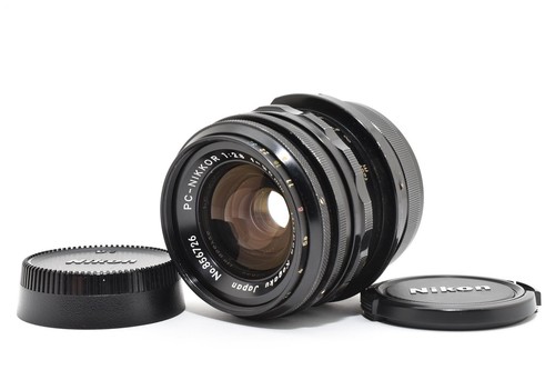 Fast neuwertig nikon - [fast, neuwertig]