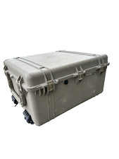 US Army Peli Storm Case Trolley Kiste Outdoor Box Jeep Humvee Transportbox
