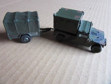 Jeep Hummer mit Fernmeldekabine und in Tarnfarben der US Army von Roco in 1:87
