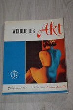 Weiblicher Akt - Fotos und