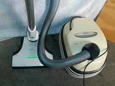 VORWERK Kobold VT-300 mit