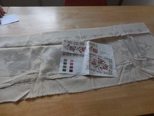 Stickvorlage Kreuzstich Tischläufer Leinen 40 x 94 cm mit Vorlage Rosen