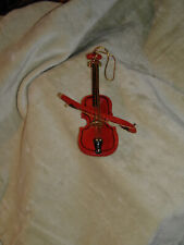 kleine Geige aus Holz zum Aufhängen