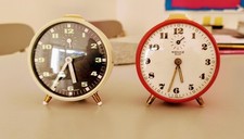 Kienzle Duo Wecker. Zwei Stück. Für jede Seite einen.