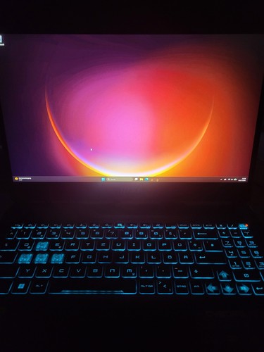 Msi gaming laptop cyborg - msi,