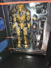 Halo play arts kai - arts,