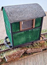 Feldbahn - Lore / Forst + Waldarbeiter / Spur If - Maßstab 1:32 / Dachpappe