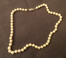 schöne Perlenkette Kette 835 Silber Verschluss Vintage Silber Zierschließe 45 cm