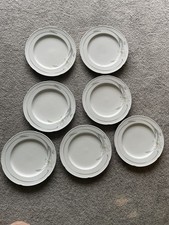 Bavaria Bauscher Weiden: 7 flache Teller mit Lilien - Eßteller