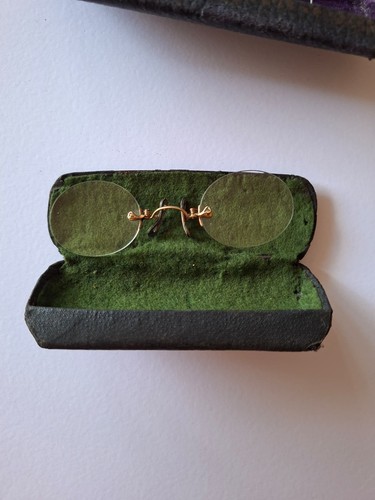 Antike runde brille - antike,