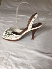Ted Baker Damen Sandalen weiß