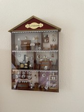 Original Hummel-Setzkasten inkl. Staubschutz + Gratis-Zugabe