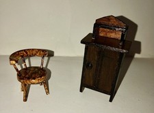 Antikes sehr kleines Kästchen und Stuhl  für die Puppenstube