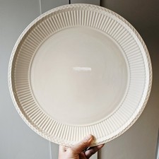 Wedgwood Edme cremeweiß