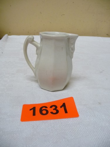 1631 altes milchkännchen - ,