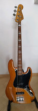 Fender Vintera 70s Jazz Bass