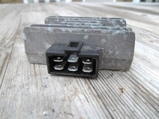 Regler 6-polig Gleichrichter Spannungsregler Piaggio NRG Einspritzer ZAPC32