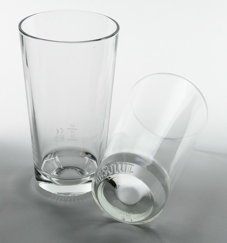 Absolut vodka grcic 2 - absolut,