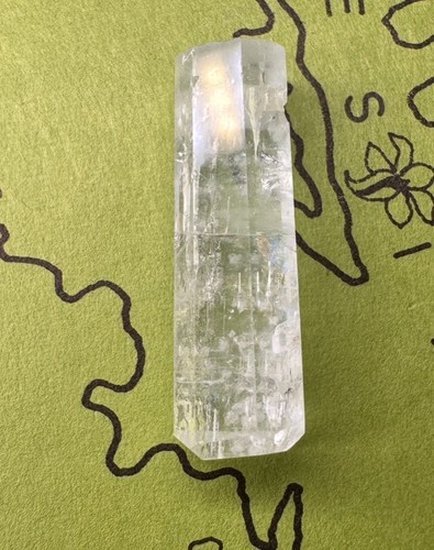 Gebohrter aquamarin edelstein - aquamarin,