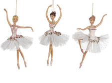 Eine Ballerina Figur-hängend