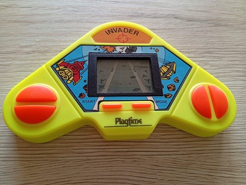 Lcd game invader von 1989 - lcd, "invader"