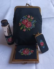 Petite Point Accessoires