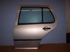Tür hinten links VW Golf 4 Limo Bj.98 silber LB7Z