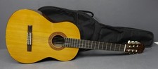 Yamaha C-40 Acoustic 6-String