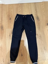 Kompletter Anzug (Hose und