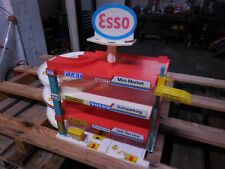 Spielzeug Auto Garage, ESSO, Volvo, FIAT, Renault....