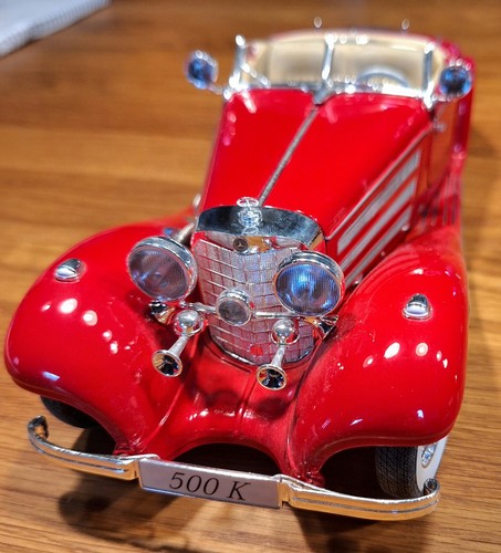 Maisto mercedes benz - maisto, 500k