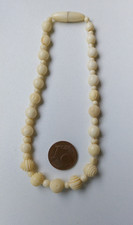Rarität: Sehr alte Hals-Kette für antike Puppen aus Knochen-Perlen - ca. 23,5 cm