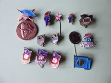 13x DDR-Abzeichen für