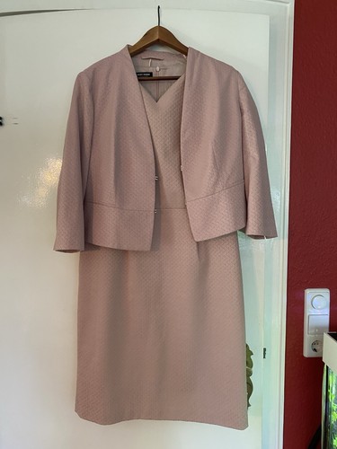 Sehr stilvolle kombi aus kleid - stilvolle,