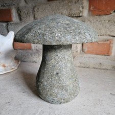 Pilz Pflanze Grüner Natur Lavastein Skulptur Garten Terrasse Wohnzimmer Deko